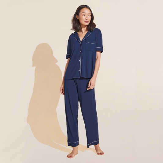 Navy / Ivory